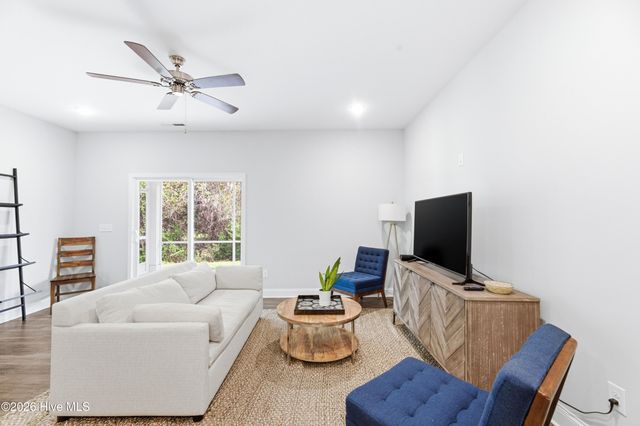 4406 Finch Lane, Wilmington, NC 28409