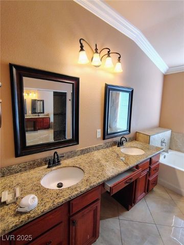 2574 Golden Bay Court, Henderson, NV 89052