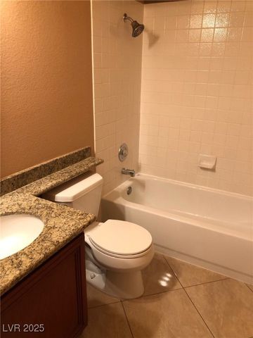 2574 Golden Bay Court, Henderson, NV 89052