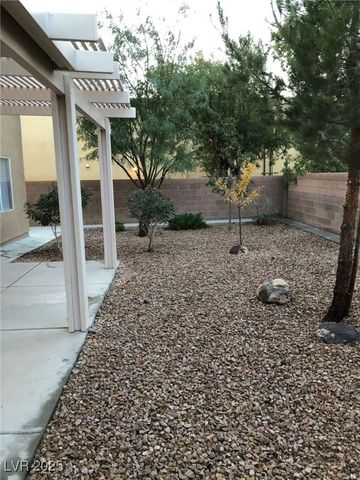 2574 Golden Bay Court, Henderson, NV 89052