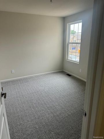 627 Addison Circle, Walled Lake, MI 48390