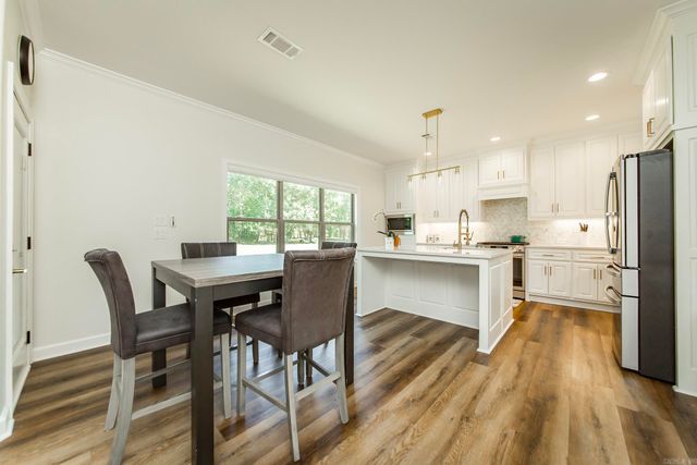 13129 Smarty Jones Drive, Scott, AR 72142