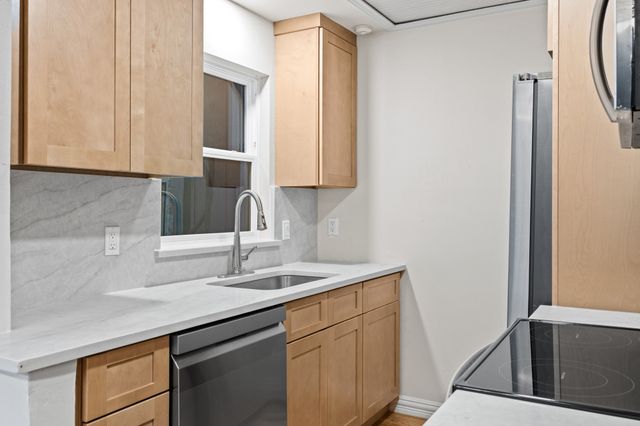 3919 Gilbert Avenue A, Dallas, TX 75219