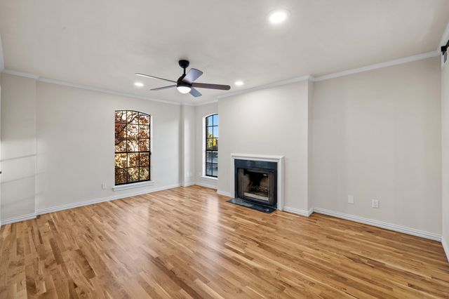 3919 Gilbert Avenue A, Dallas, TX 75219