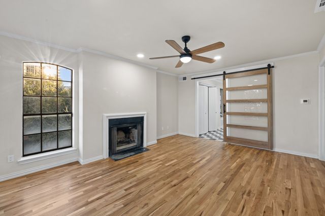 3919 Gilbert Avenue A, Dallas, TX 75219