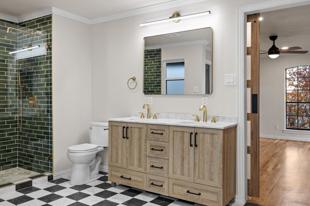 3919 Gilbert Avenue A, Dallas, TX 75219