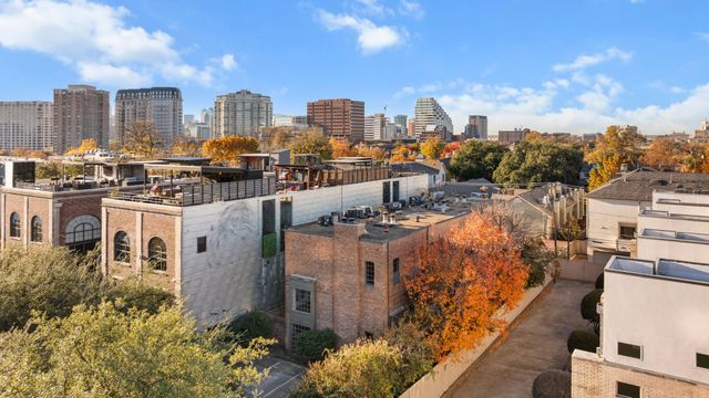 3919 Gilbert Avenue A, Dallas, TX 75219