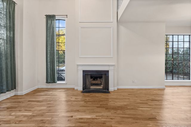 3919 Gilbert Avenue A, Dallas, TX 75219