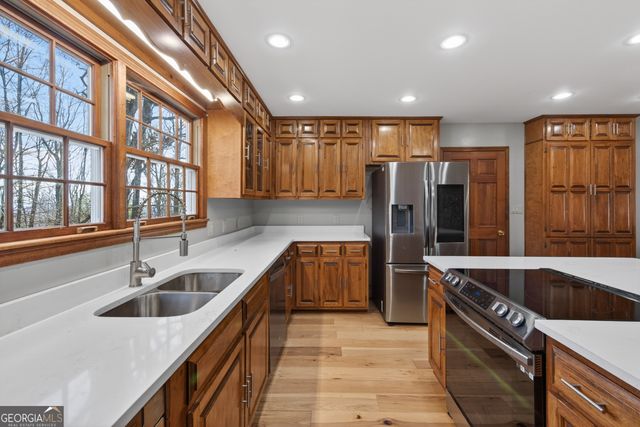 294 Hillcrest Heights, Cornelia, GA 30531