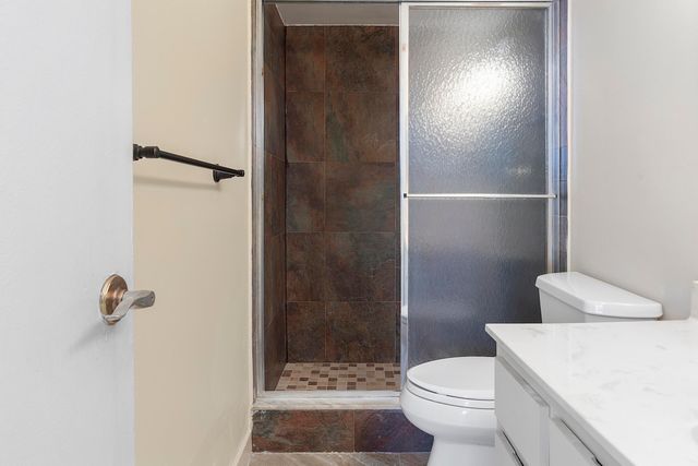 112 Lake Emerald Drive 209, Oakland Park, FL 33309