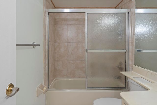 112 Lake Emerald Drive 209, Oakland Park, FL 33309