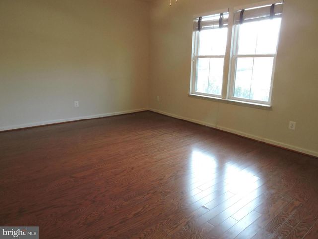 20425 CODMAN DR, Ashburn, VA 20147