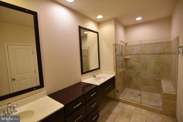 20425 CODMAN DR, Ashburn, VA 20147