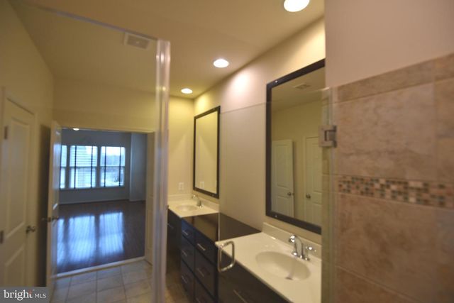 20425 CODMAN DR, Ashburn, VA 20147