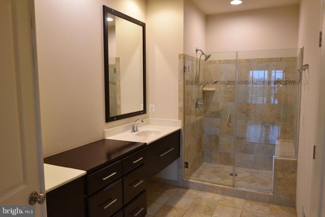 20425 CODMAN DR, Ashburn, VA 20147