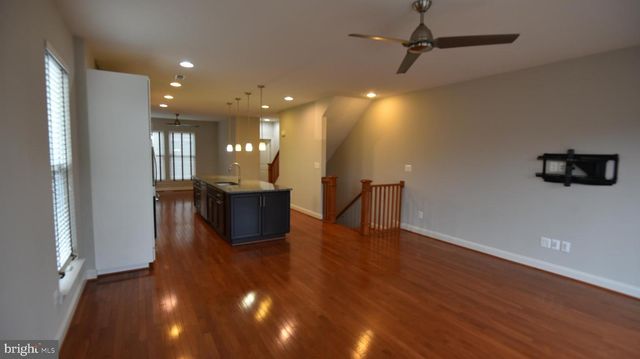 20425 CODMAN DR, Ashburn, VA 20147