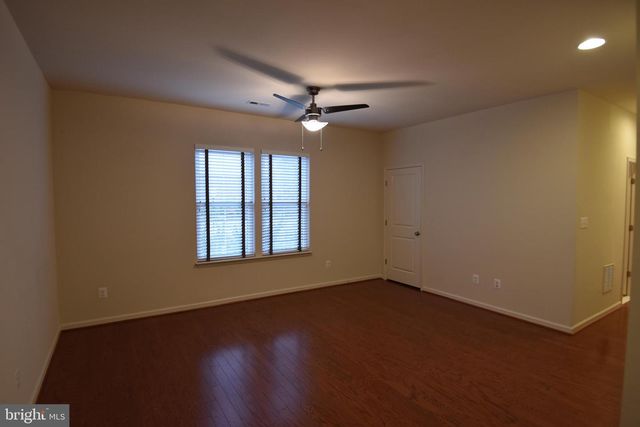 20425 CODMAN DR, Ashburn, VA 20147