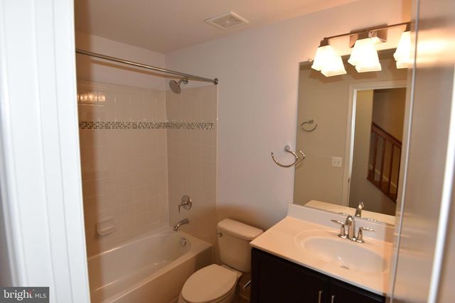 20425 CODMAN DR, Ashburn, VA 20147