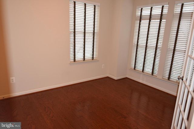 20425 CODMAN DR, Ashburn, VA 20147