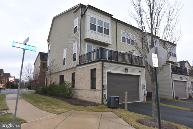20425 CODMAN DR, Ashburn, VA 20147