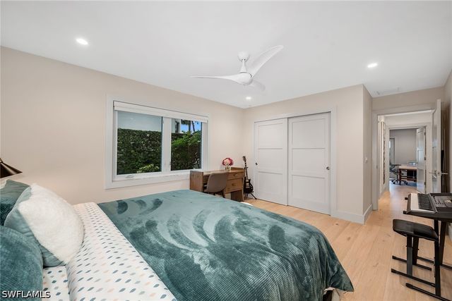 5215 Seashell AVE, Naples, FL 34103