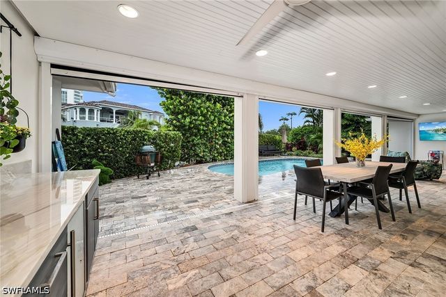 5215 Seashell AVE, Naples, FL 34103