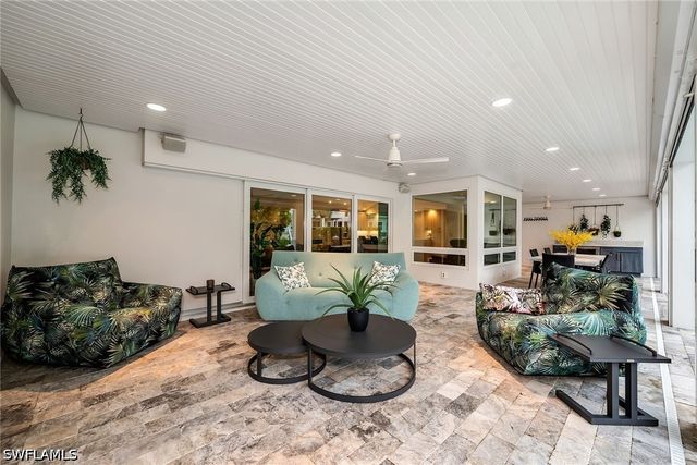 5215 Seashell AVE, Naples, FL 34103