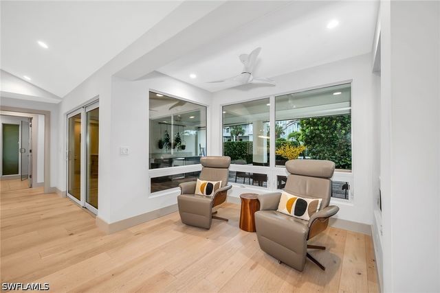 5215 Seashell AVE, Naples, FL 34103
