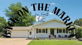 8 Frisse Court, Highland, IL 62249