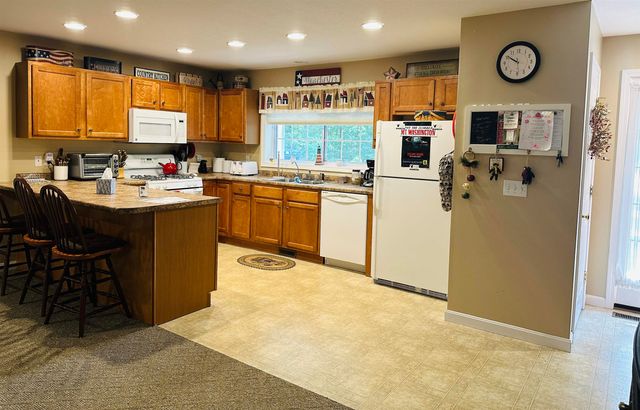 48D Sands Cir, Conway, NH 03813