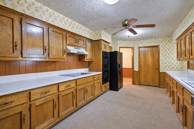 311 Wheeler Creek Court, Gainesville, TX 76240