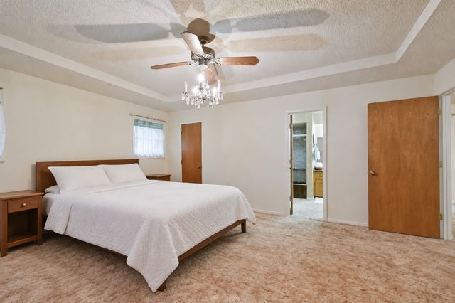 311 Wheeler Creek Court, Gainesville, TX 76240