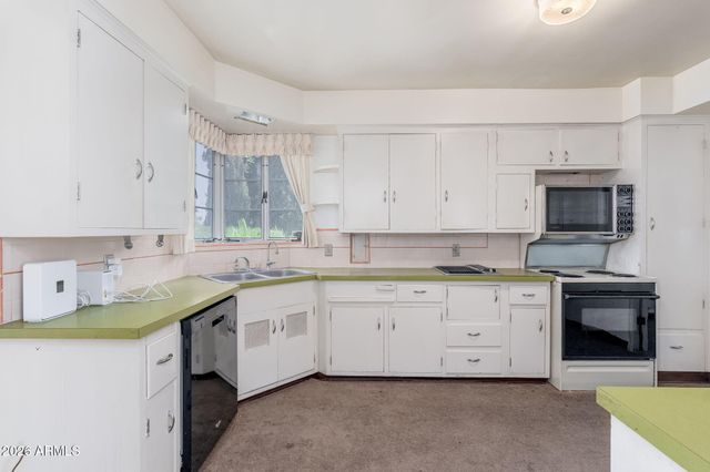 1111 W ENCANTO Boulevard, Phoenix, AZ 85007