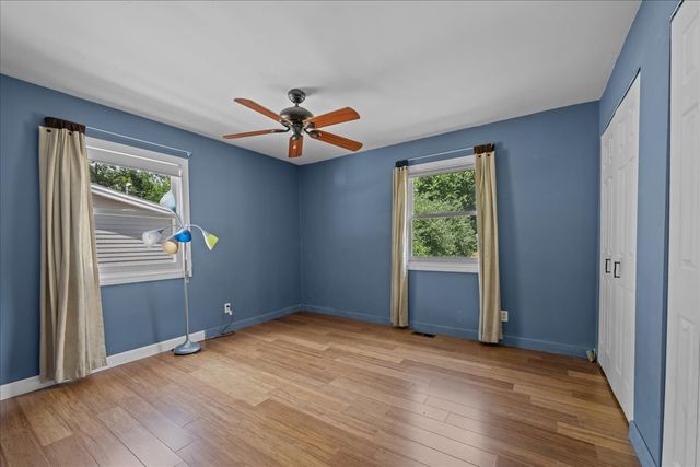 1108 S 10th Avenue, St. Charles, IL 60174