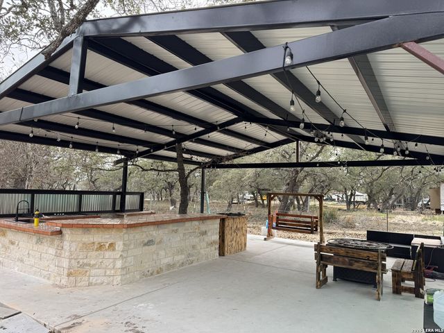 1375 Peaceful Ln, San Antonio, TX 78264