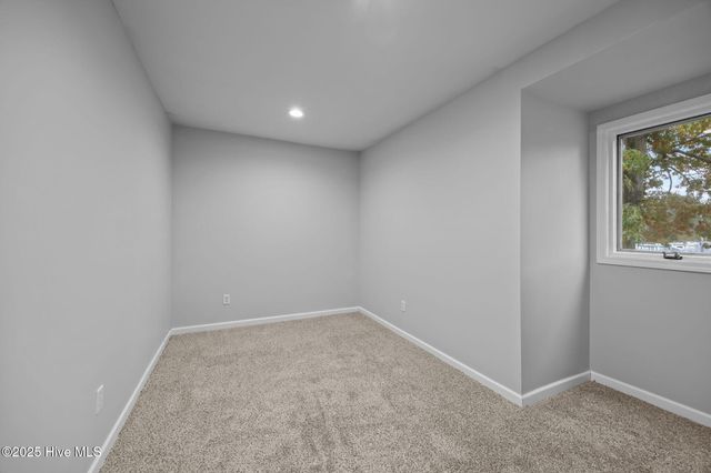 3613 River Road, Washington, NC 27889