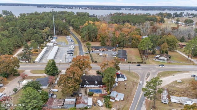 3613 River Road, Washington, NC 27889