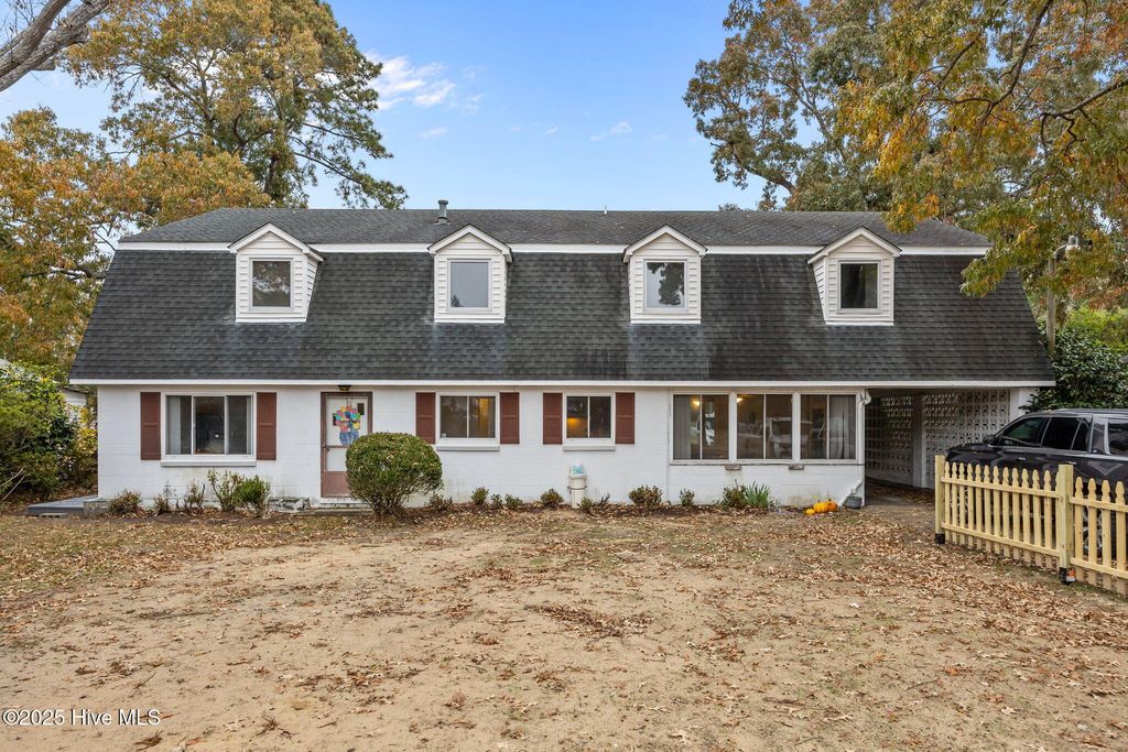 3613 River Road, Washington, NC 27889