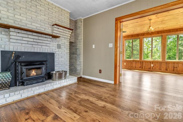 38 Chadwick Wade Drive, Asheville, NC 28804