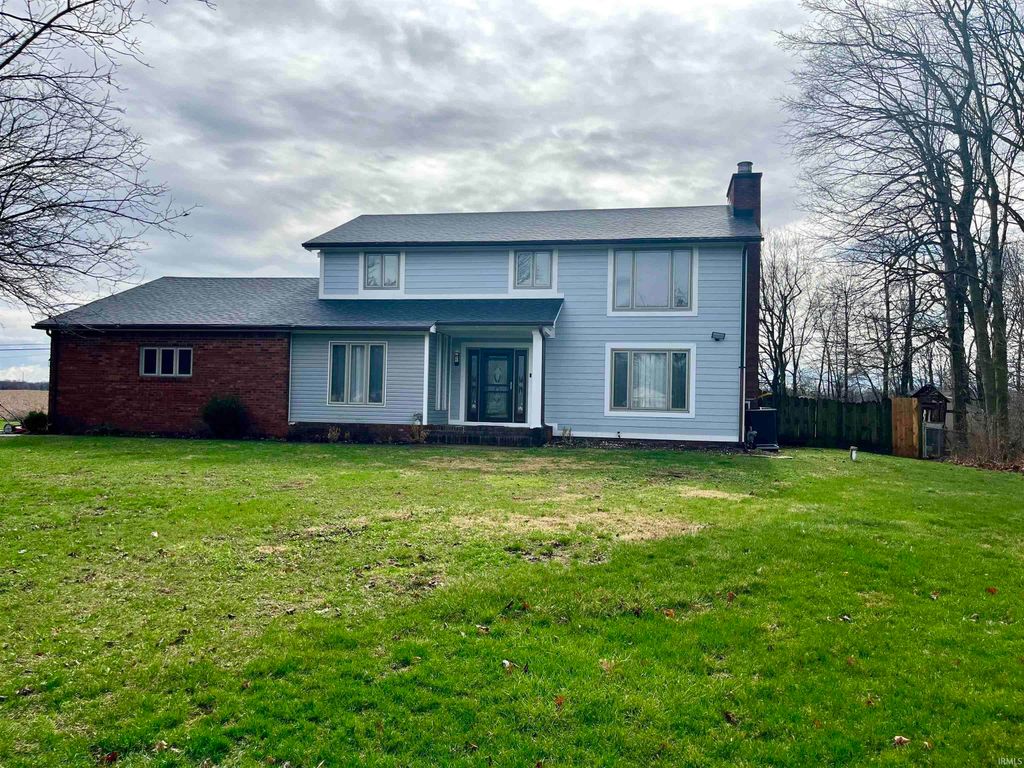 1430 Woodscliff Drive, Anderson, IN 46012