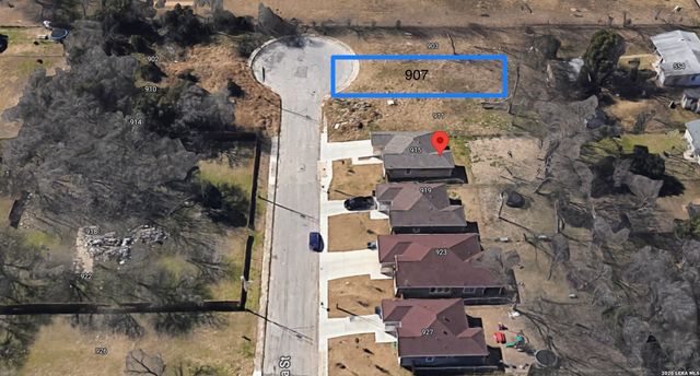 907 Yucca, San Antonio, TX 78220