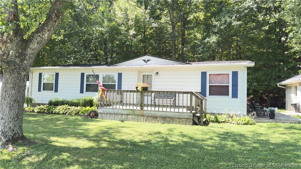 515 Mills Lane, New Albany, IN 47150