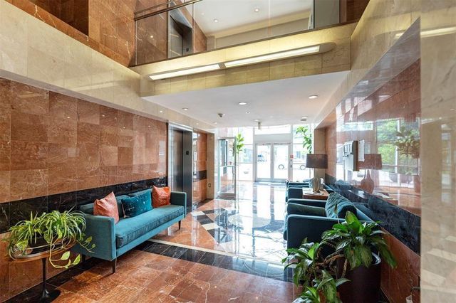 3311 Yupon Street 601, Houston, TX 77006