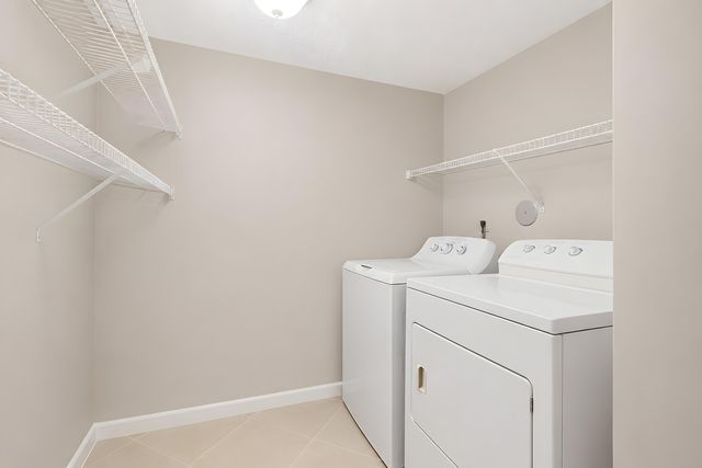 821 Sky Pine Way D1, Greenacres, FL 33415