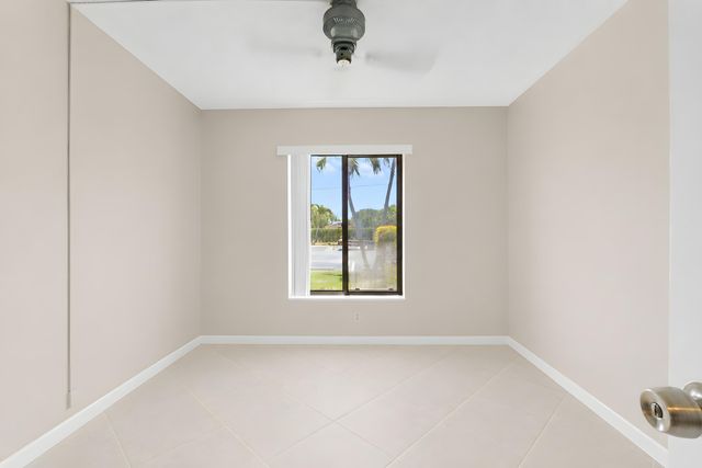 821 Sky Pine Way D1, Greenacres, FL 33415