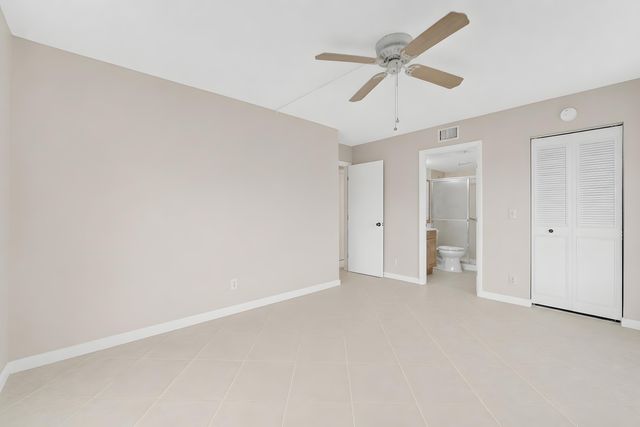 821 Sky Pine Way D1, Greenacres, FL 33415