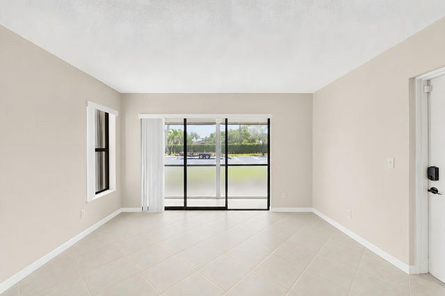 821 Sky Pine Way D1, Greenacres, FL 33415