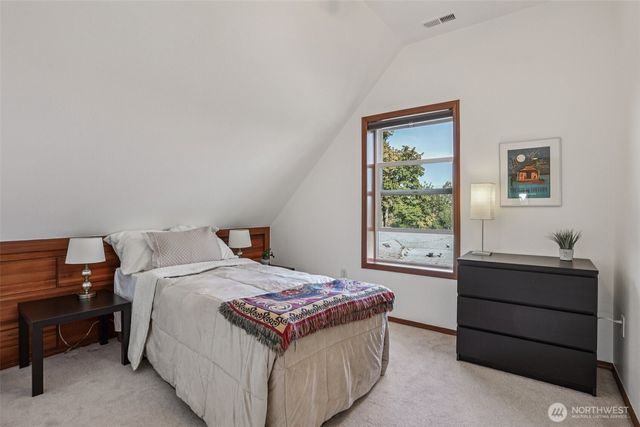 511 Van de Vanter Avenue, Kent, WA 98030
