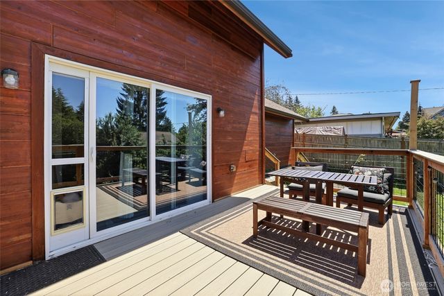 511 Van de Vanter Avenue, Kent, WA 98030