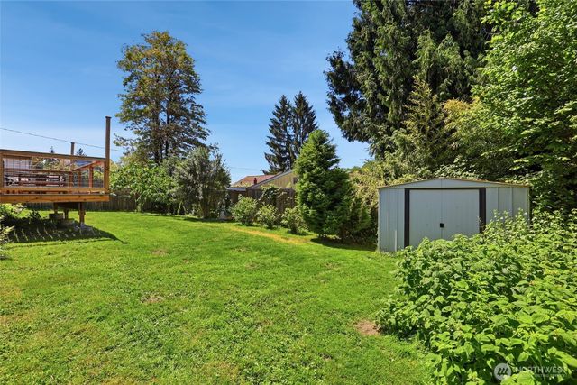511 Van de Vanter Avenue, Kent, WA 98030